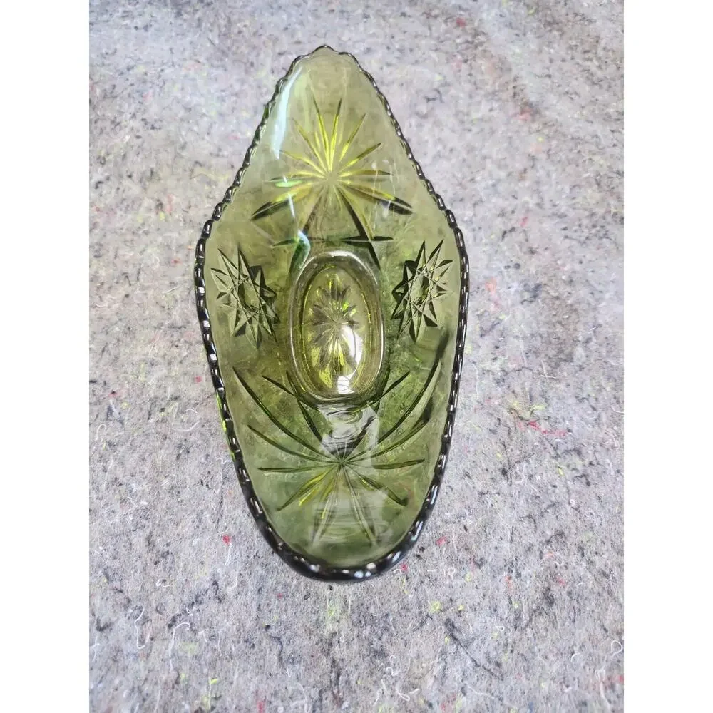 vtg anchor hocking EAPC green banana boat star of david pattern 9.25in